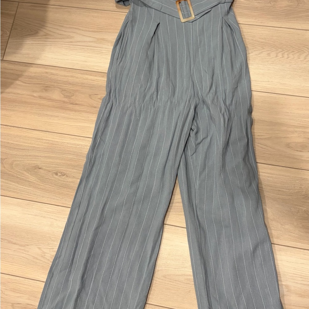 Wide-Leg Women’s jumpsuit blue pinstripe with belt strapless nwt